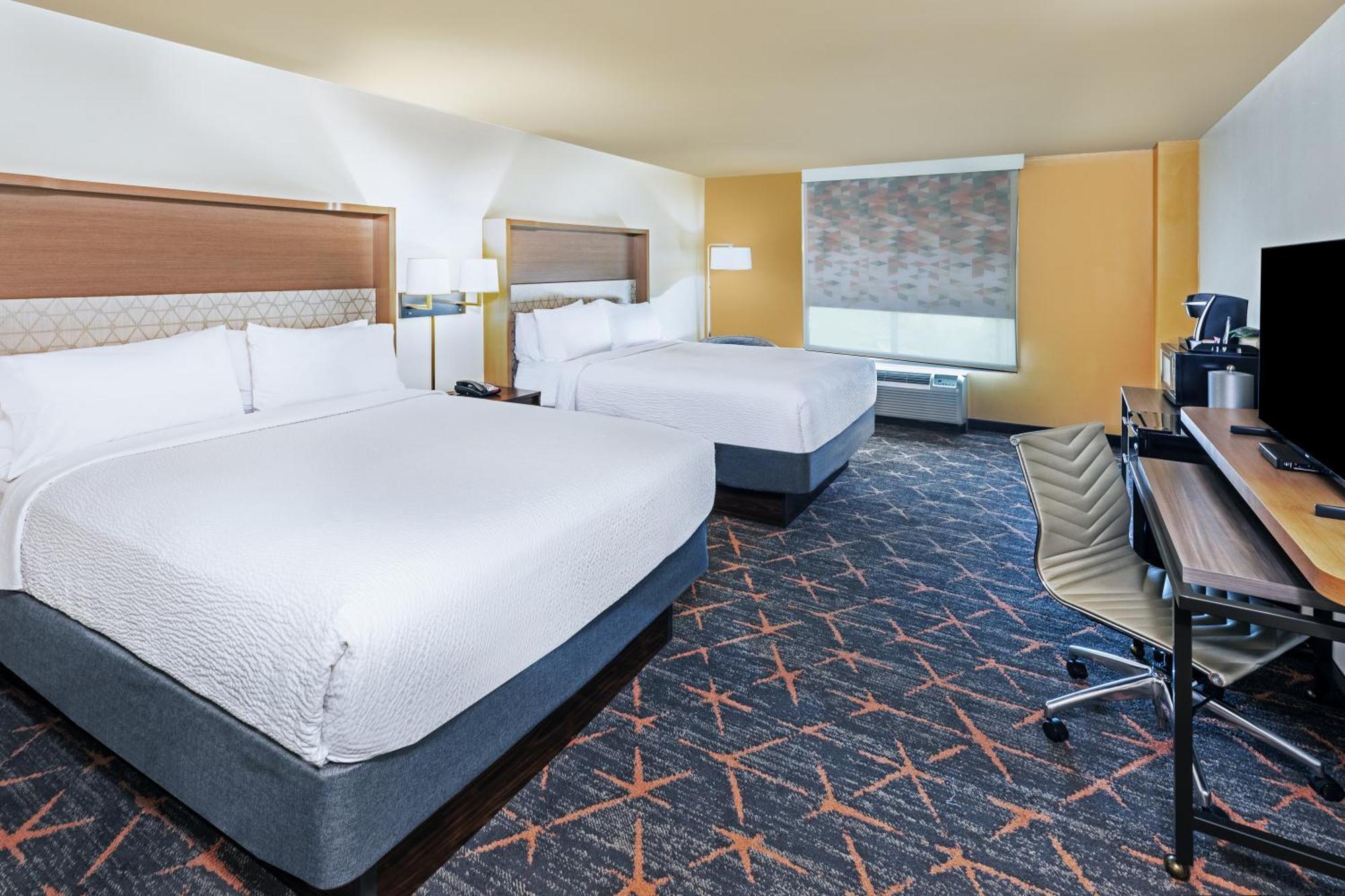 Holiday Inn Hotel & Suites Tulsa South By Ihg Exterior photo
