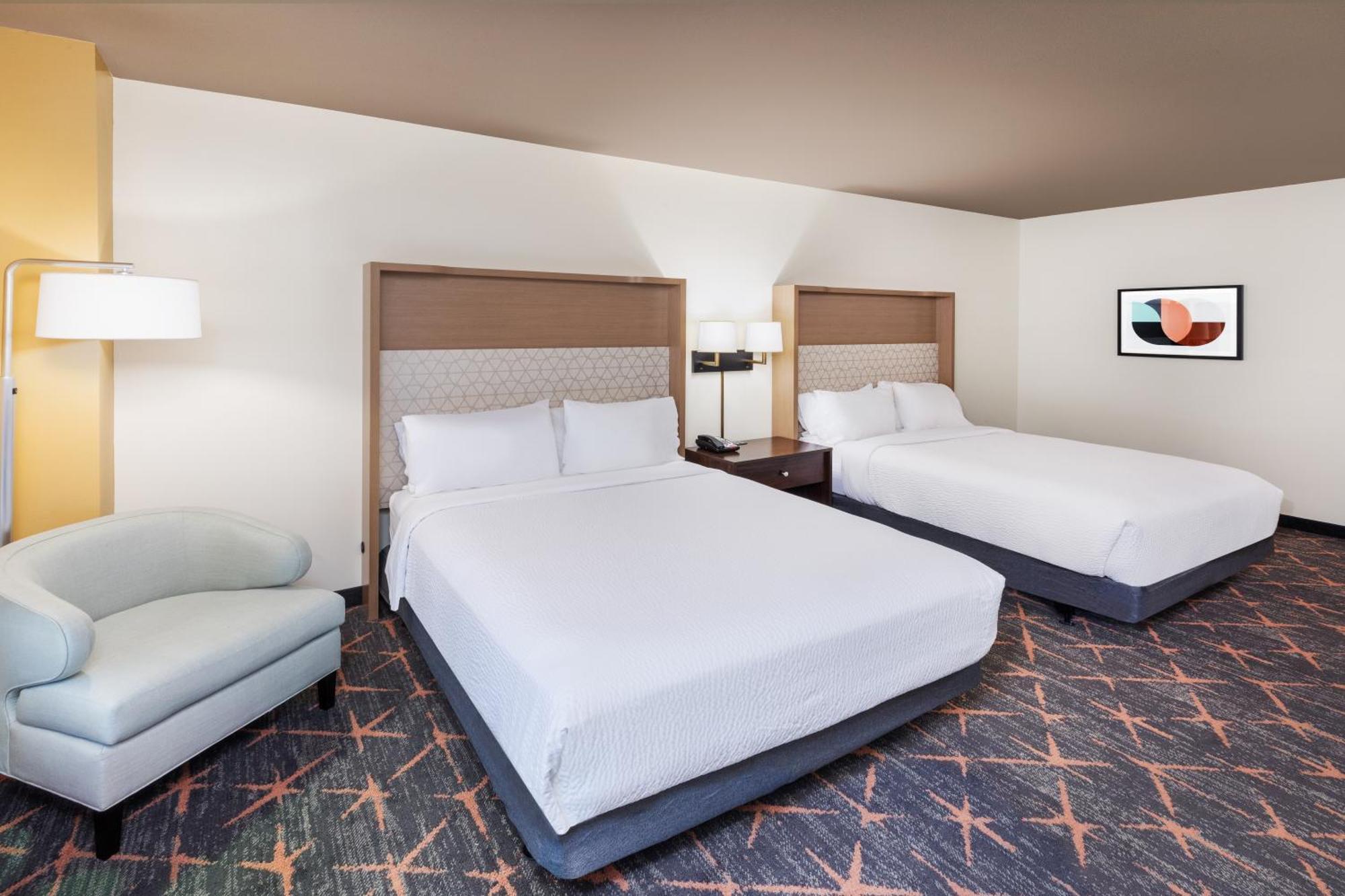 Holiday Inn Hotel & Suites Tulsa South By Ihg Exterior photo